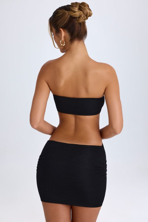 10083-Black_Lilia_2.jpg