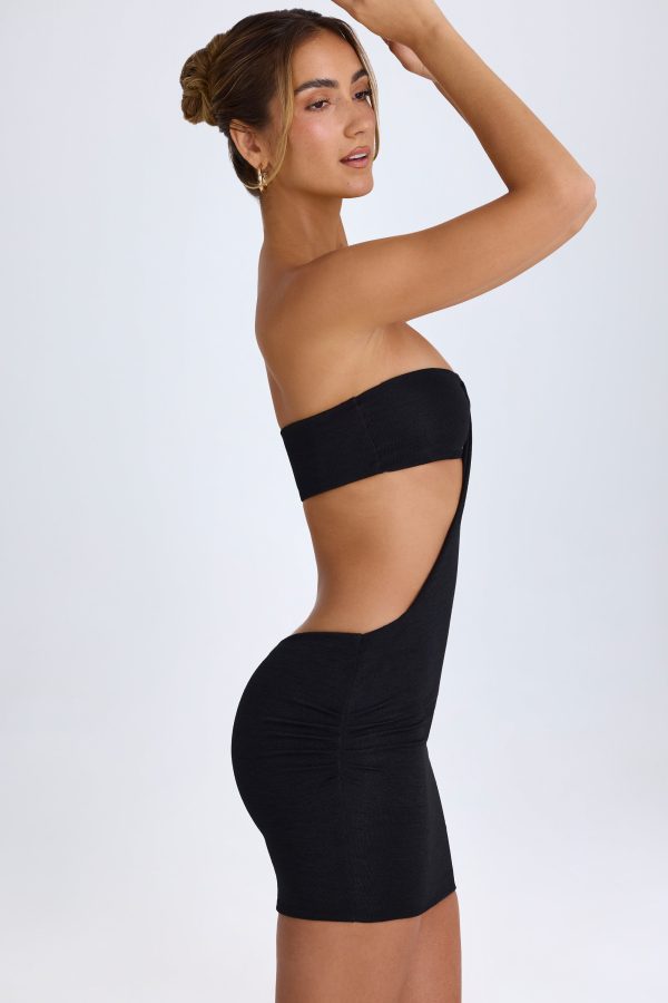 10083-Black_Lilia_3.jpg