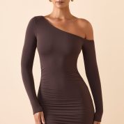 11802-ChocolateBrown_Fia_1.jpg