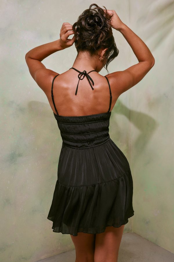 7192_6_Clelia-Black-Crinkle-Shirring-Aline-Mini-Dress_4bc477e3-7a86-4fdf-9bb0-0b7ac7c7d12d.jpg