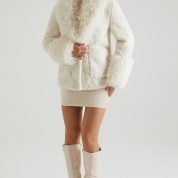 7514_2_Cream-Shearling-Coat-With-Large-Front-Pockets.jpg