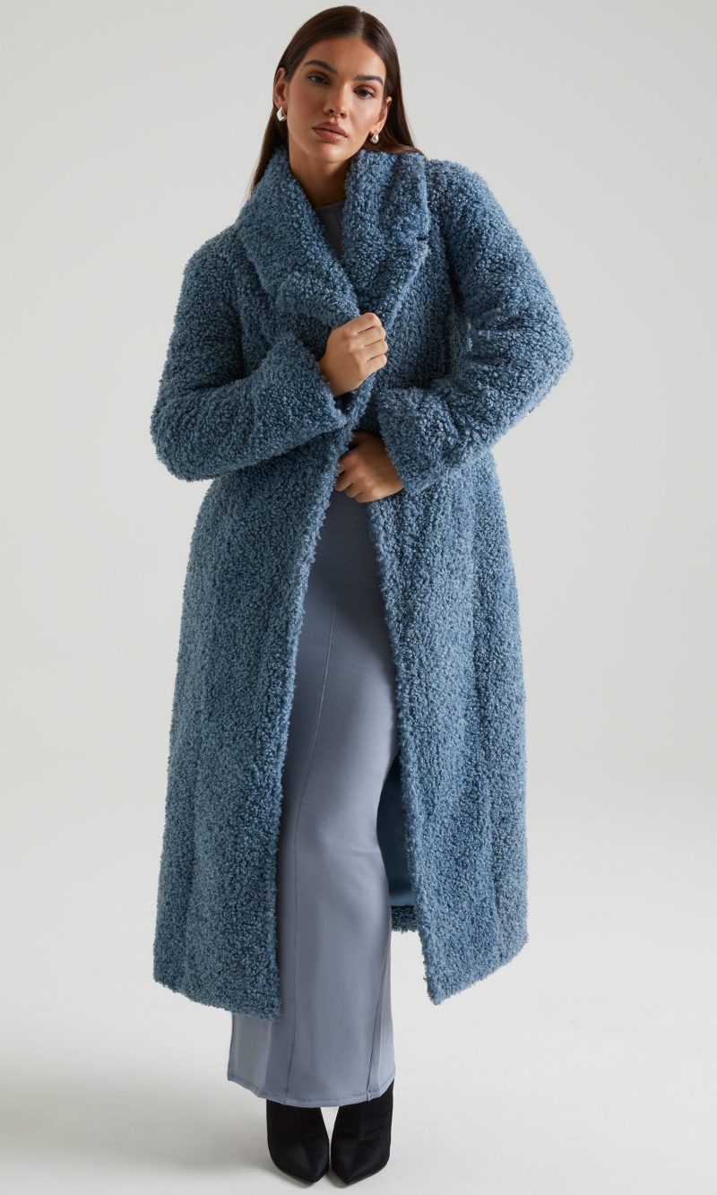 Long Shearling Coat in Blue