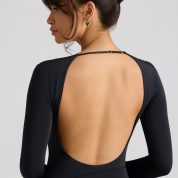 8005-Black_Circe_5.jpg