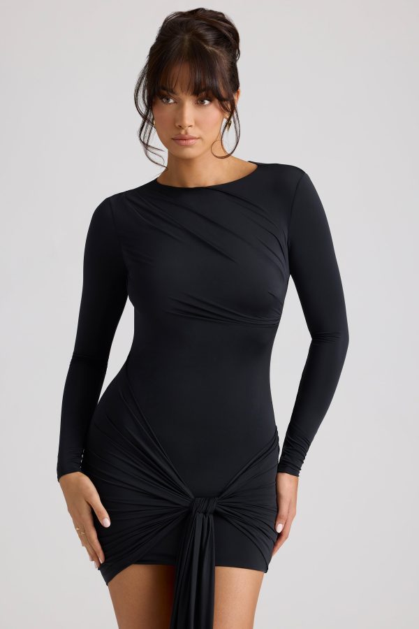 8005-Black_Circe_7.jpg