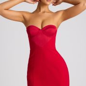 8013-FieryRed_Eliska_5.jpg