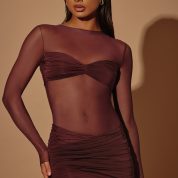 8036-Brown_Essie_5.jpg