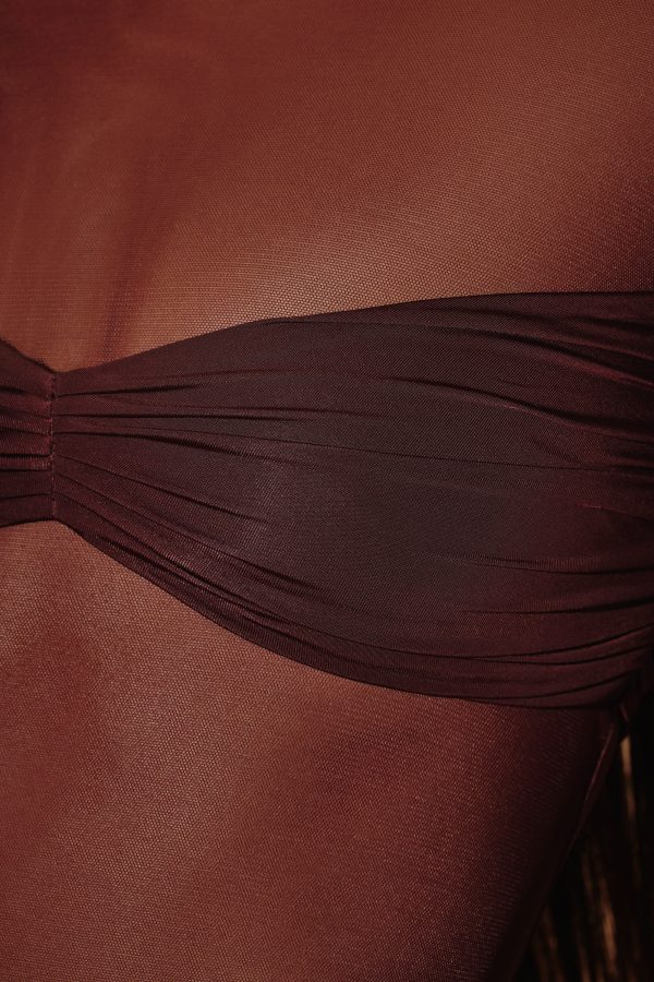8036-Brown_Essie_9.jpg