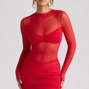 8036-FieryRed_Essie_1.jpg