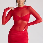 8036-FieryRed_Essie_3.jpg