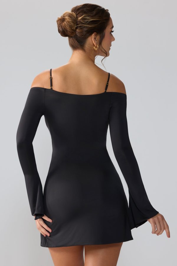 8049-Black_Sidney_8.jpg