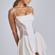 8081-Ivory_Anniken_10.jpg