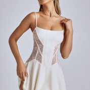 8081-Ivory_Anniken_3.jpg