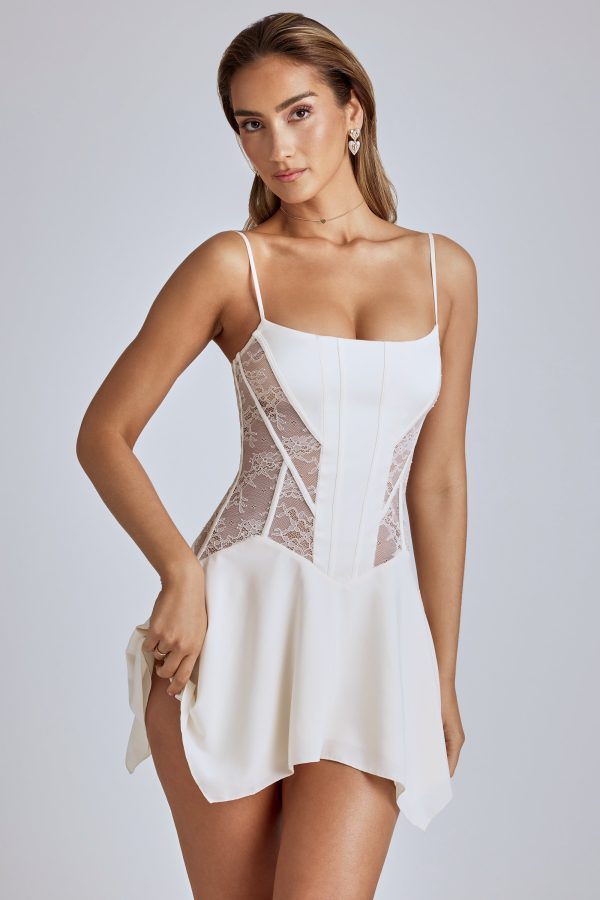8081-Ivory_Anniken_6.jpg