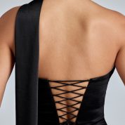 8220-Black_11.jpg