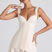 8269-Ivory_Cassandra_2.jpg