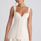 8269-Ivory_Cassandra_5.jpg