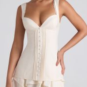 8269-Ivory_Cassandra_6.jpg