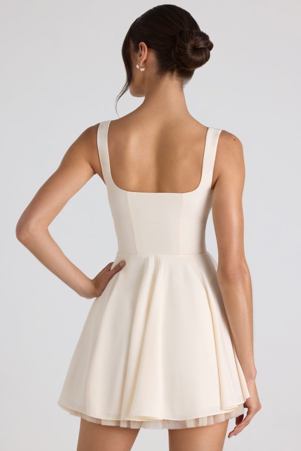 8285-Ivory_Nanisca_6.jpg