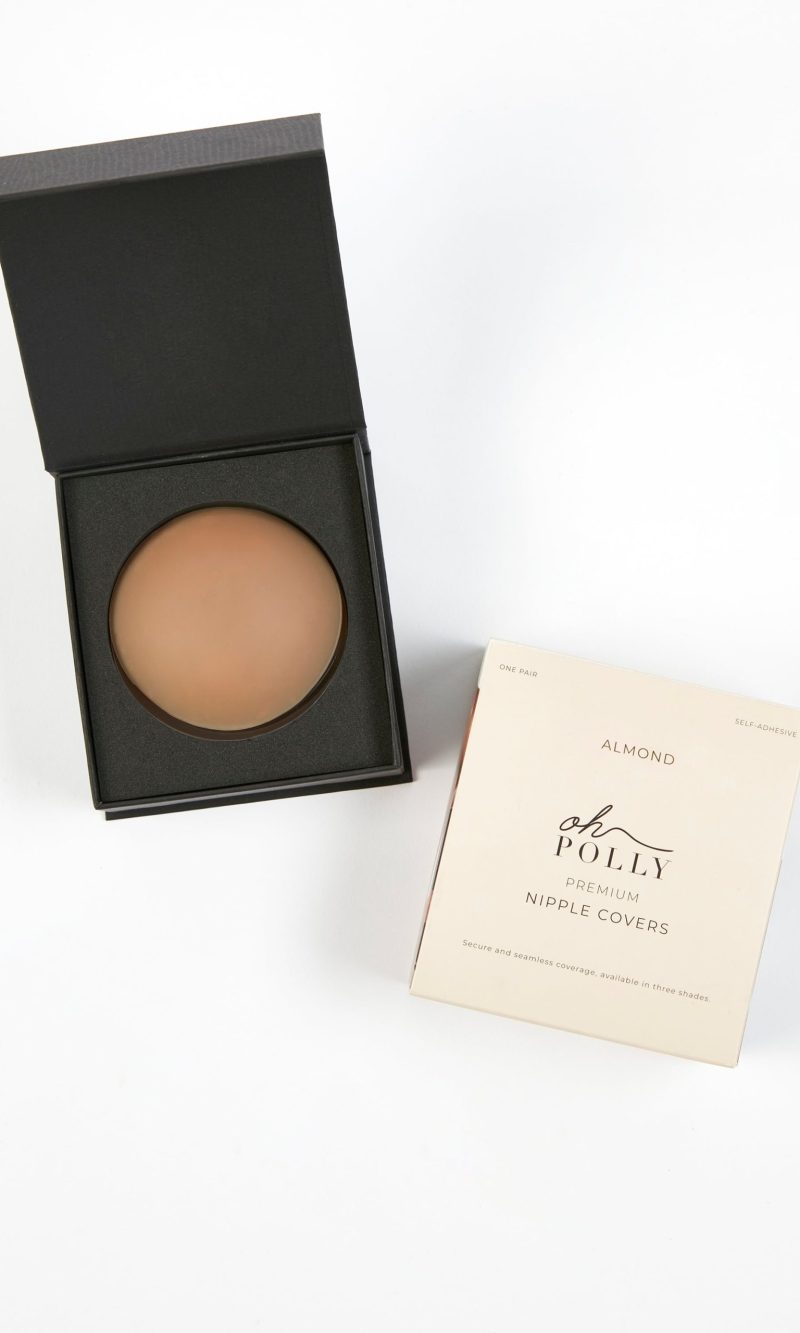 Reusable Silicone Nipple Covers in Almond