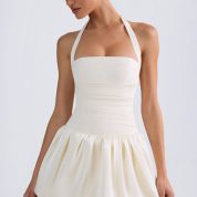 8381-Ivory_Ludmila_1.jpg
