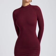 8484-Plum_Yara_2.jpg