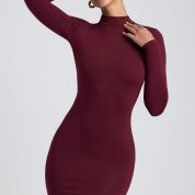 8484-Plum_Yara_3.jpg