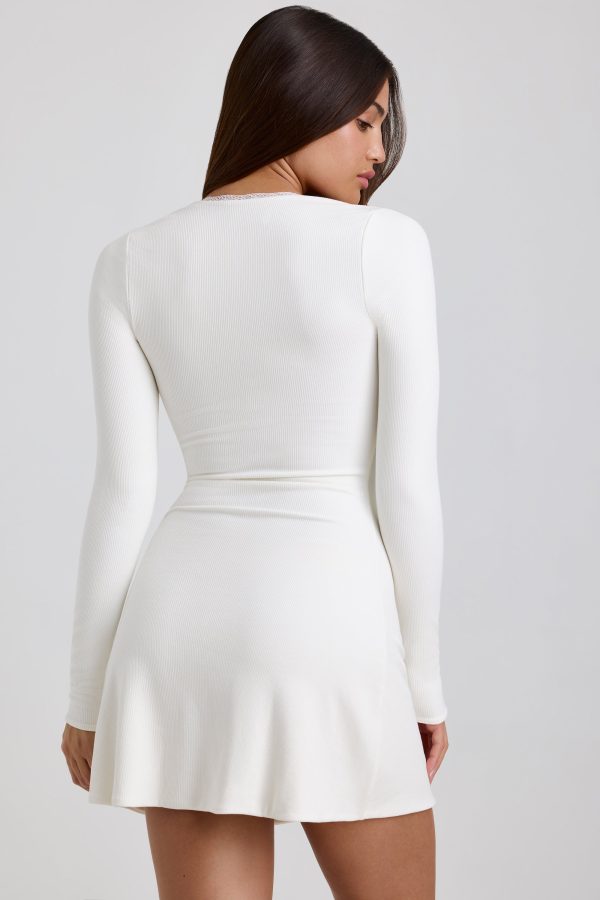8704-White_Lana_6.jpg