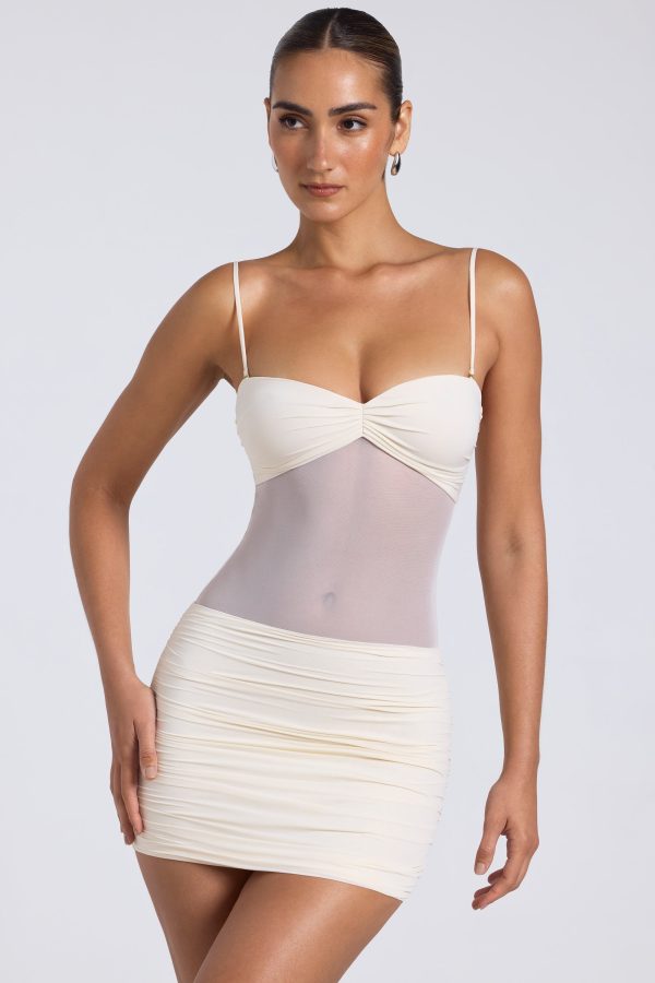 9815-Ivory_Eislyn_1.jpg