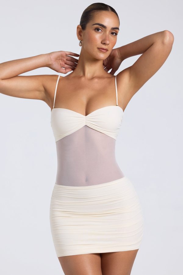 9815-Ivory_Eislyn_2.jpg