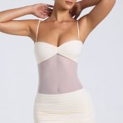 9815-Ivory_Eislyn_2.jpg