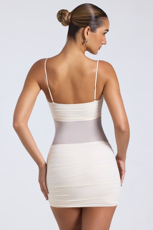 9815-Ivory_Eislyn_4_1.jpg
