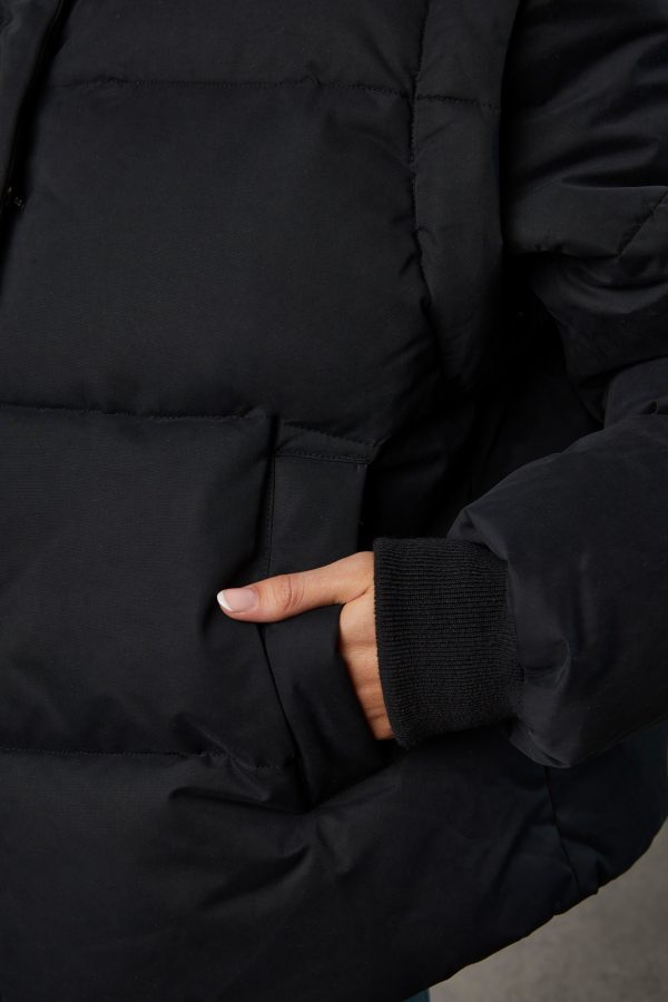 BT0786_11_Essential-Black-Cropped-Puffer-Coat-Gillet-With-Removable-Sleeves.jpg