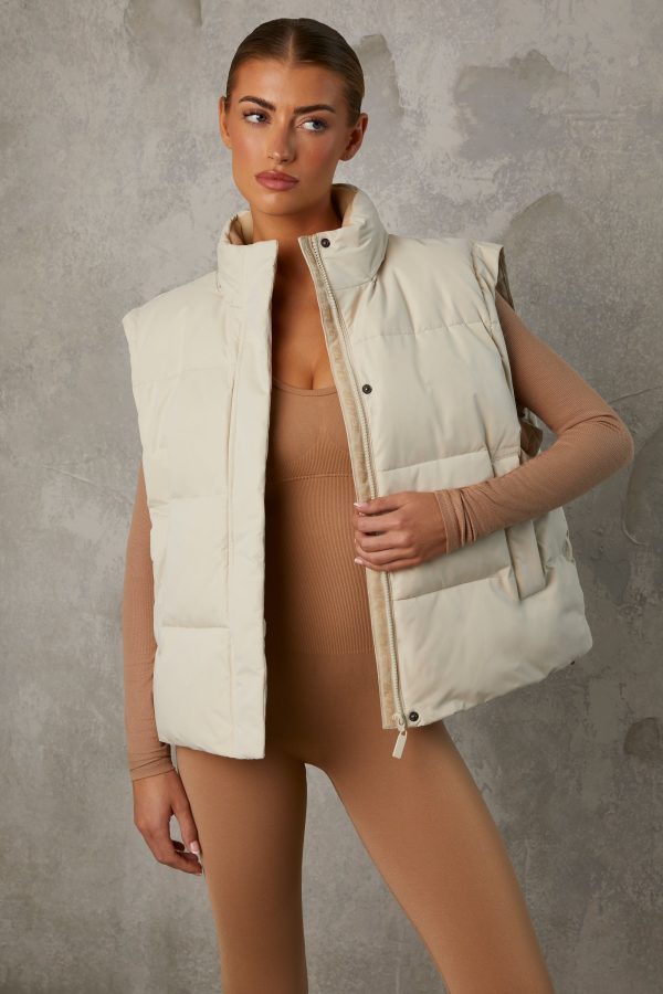 BT0786_8_Sand-Cropped-Puffer-With-Removable-Sleeves.jpg