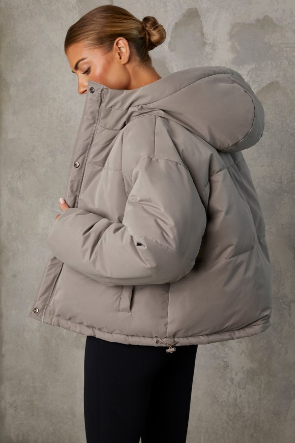 BT0789_13_Layer-Up-Warm-Gray-Reversible-Puffer-Logo-Print-Coat.jpg