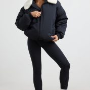 BT1073-Black_AnyDay_2.jpg