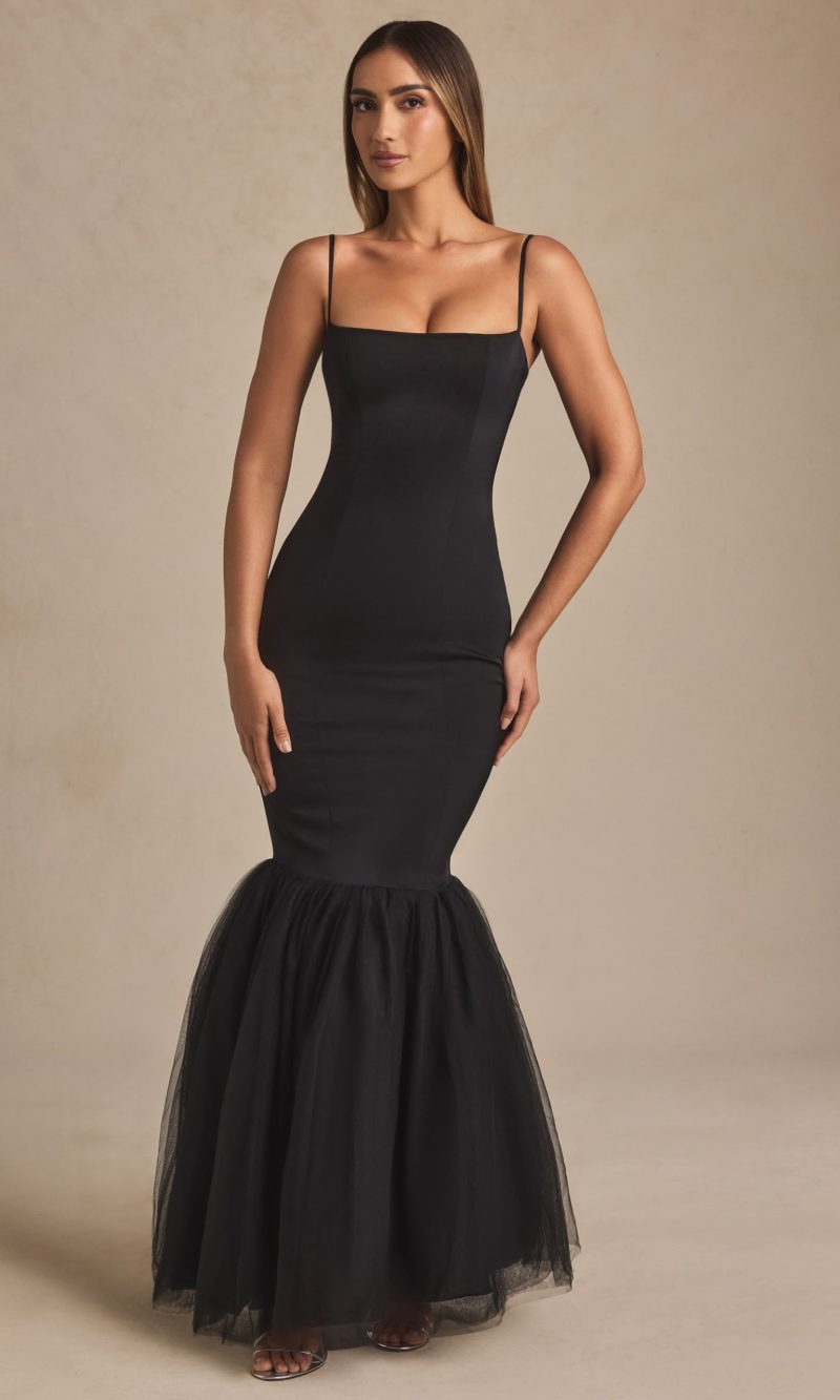 Tulle Hem Fishtail Gown in Black