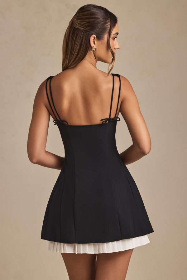 cressida-bow-detail-pleated-a-line-mini-dress-black_2_250423015240.jpg