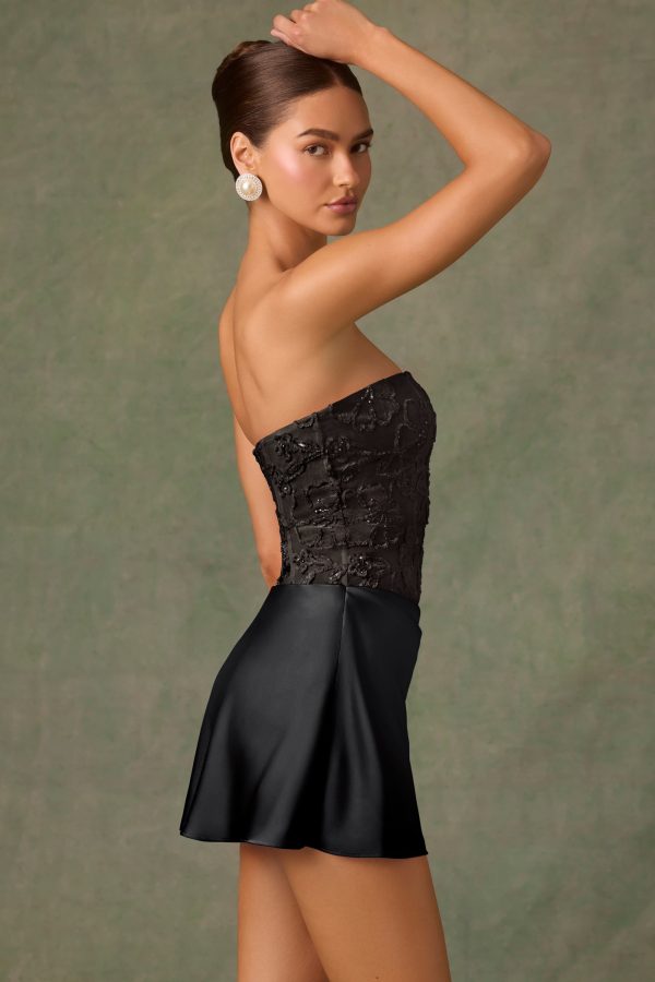 eden-embellished-draped-strapless-a-line-mini-dress-black_4_250318110536.jpg