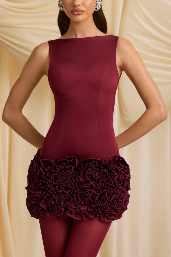 florrie-applique-open-back-mini-dress-wine-red_4_241204031112.jpg
