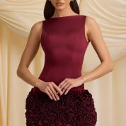 florrie-applique-open-back-mini-dress-wine-red_6_241204031112.jpg