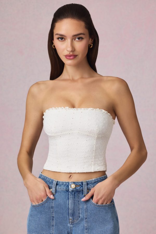 hania-broderie-anglaise-camisole-top-white_4_25051609014.jpg