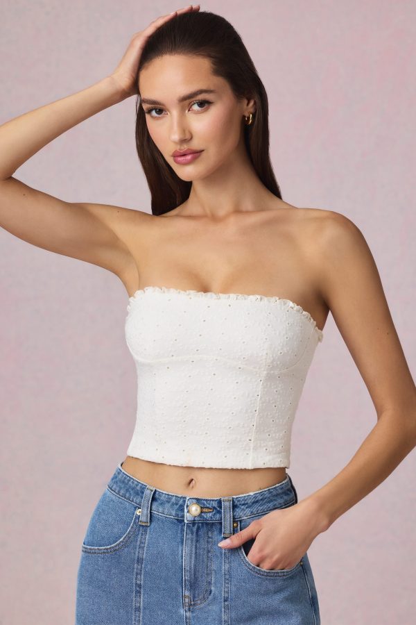 hania-broderie-anglaise-camisole-top-white_6_25051609014.jpg