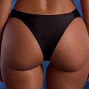 maui-wide-strap-cheeky-bikini-bottoms-black_6_25012705468.jpg