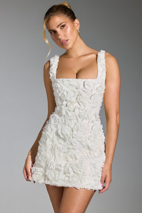 posy-floral-mini-dress-white_5_250221015826.jpg