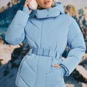 ski-society-oversized-quilted-hooded-ski-jacket-ice-blue_8_241112051853.jpg