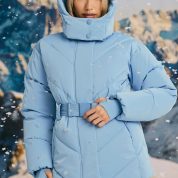 ski-society-oversized-quilted-hooded-ski-jacket-ice-blue_9_241112051853.jpg