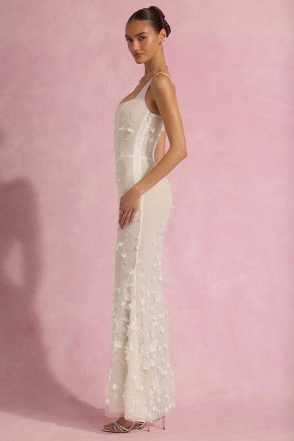 vasanta-embellished-fishtail-corset-gown-white_4_250513100629.jpg