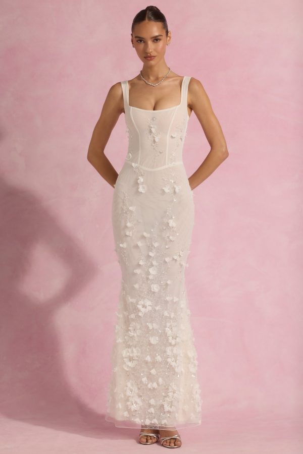 vasanta-embellished-fishtail-corset-gown-white_6_250513100629.jpg
