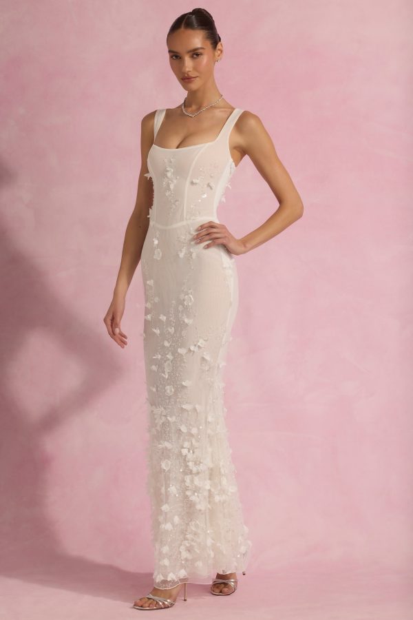 vasanta-embellished-fishtail-corset-gown-white_8_250513100629.jpg