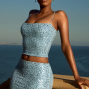 11000-LightBlue_Nilsu_1_a702133c-cf27-4581-a41a-c2c5772e9e66.jpg